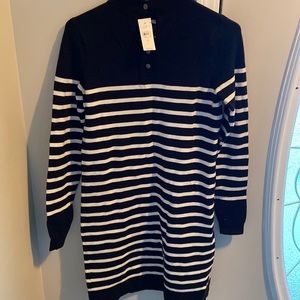 Womens loft brand new size xs.